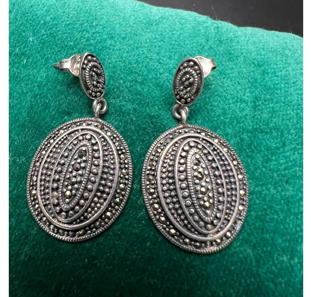 Vintage Thai sterling silver domed marcasite oval dangle earrings boho